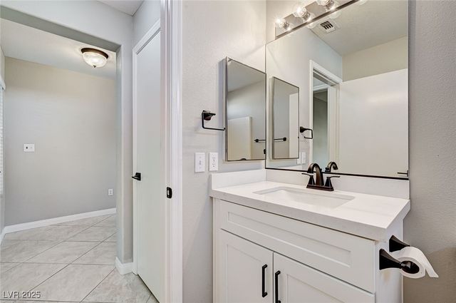 2052 Poppywood Avenue, Henderson, NV 89012