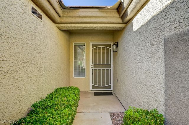 2052 Poppywood Avenue, Henderson, NV 89012