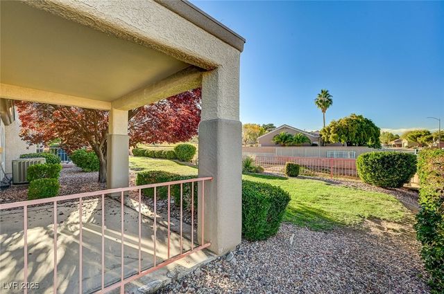 2052 Poppywood Avenue, Henderson, NV 89012