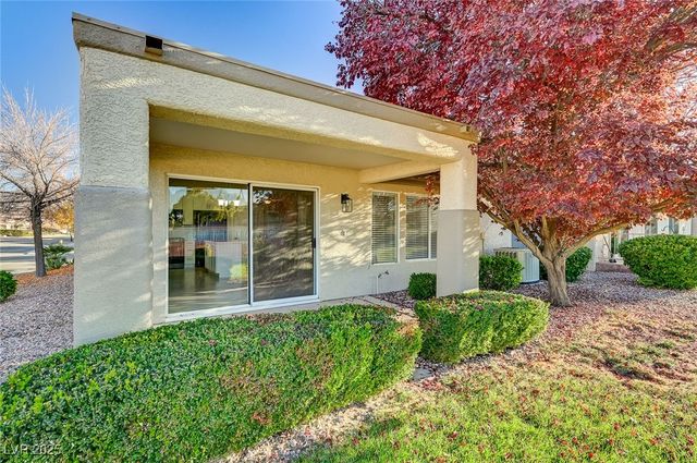 2052 Poppywood Avenue, Henderson, NV 89012