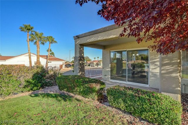 2052 Poppywood Avenue, Henderson, NV 89012