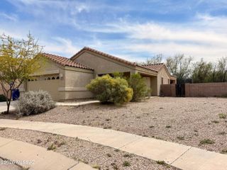 5134 E Agave Vista Drive, Tucson, AZ 85756