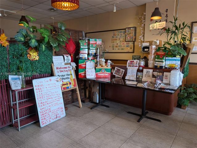 7373 NW 36th St, Miami, FL 33166