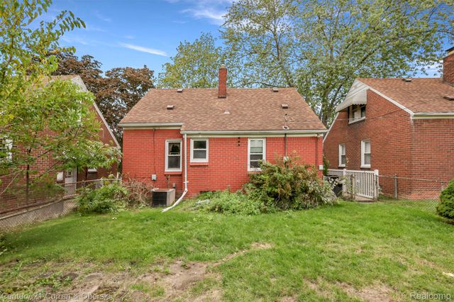 1659 18th Street, Wyandotte, MI 48192