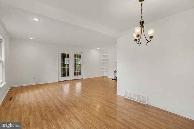 600 ALLENVIEW DR, Mechanicsburg, PA 17055