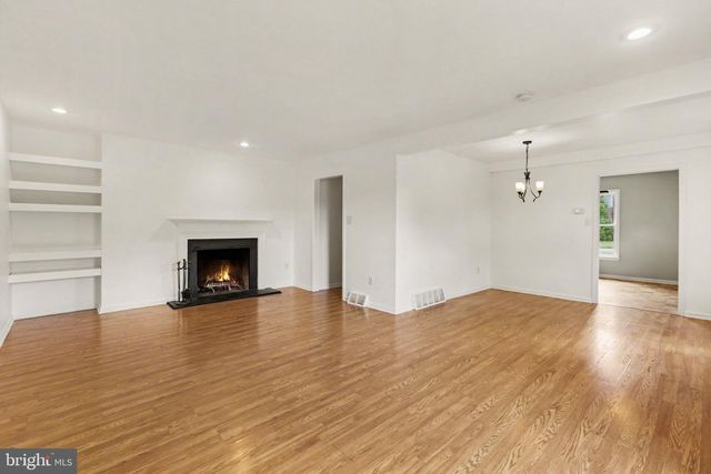 600 ALLENVIEW DR, Mechanicsburg, PA 17055