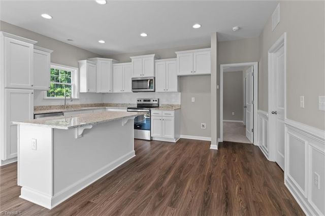 6061 Frye Bridge Road, Clemmons, NC 27012
