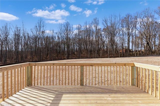 6061 Frye Bridge Road, Clemmons, NC 27012