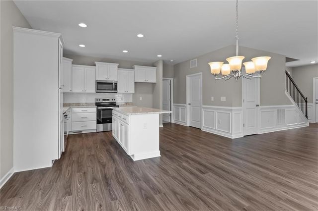 6061 Frye Bridge Road, Clemmons, NC 27012