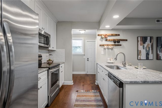 3131 5th Ave, Richmond, VA 23222