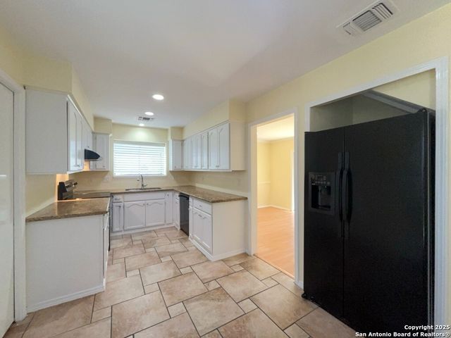 3342 CARBINE ROAD, San Antonio, TX 78247