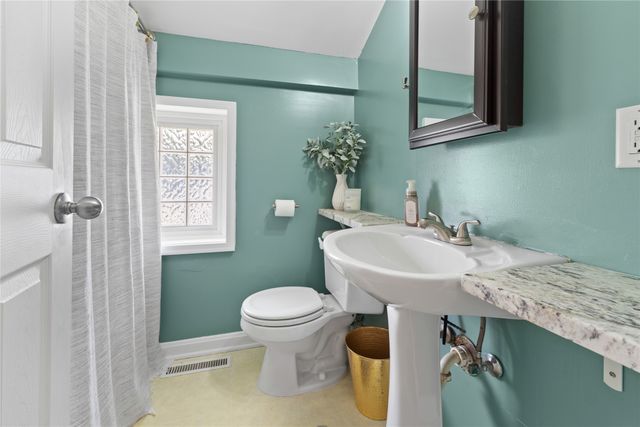 7256 OLD RIDGE Road, Fairview, PA 16415