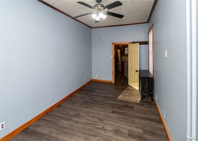 21 Harvey Street, Hyde Park, NY 12538