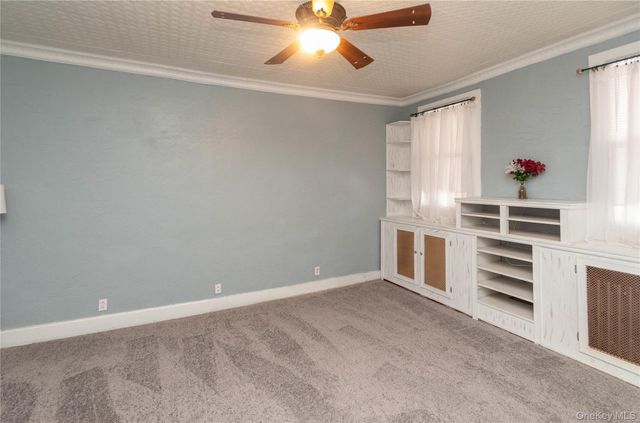 21 Harvey Street, Hyde Park, NY 12538