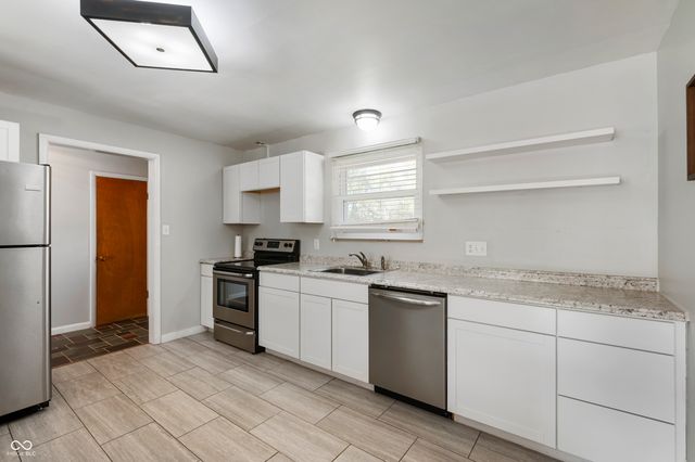 1325 Alimingo Drive, Indianapolis, IN 46260