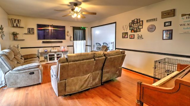 129 Bagsby Hill Ln, Dover, TN 37058