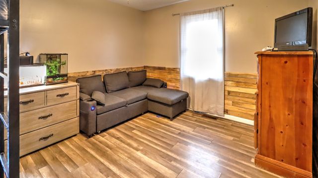 129 Bagsby Hill Ln, Dover, TN 37058