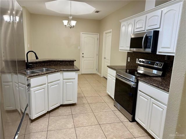 1200 W Park Drive, Pharr, TX 78577