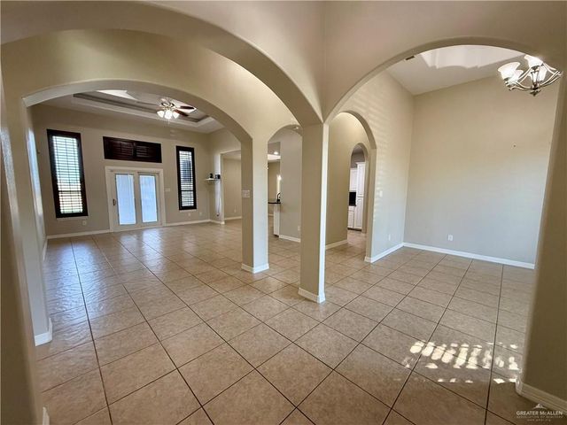 1200 W Park Drive, Pharr, TX 78577