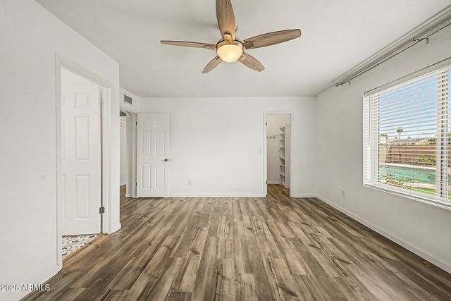 4831 S ROBERTS Road, Tempe, AZ 85282