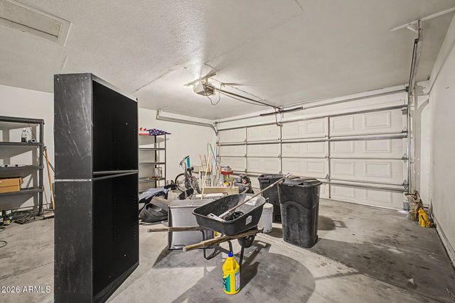 4831 S ROBERTS Road, Tempe, AZ 85282