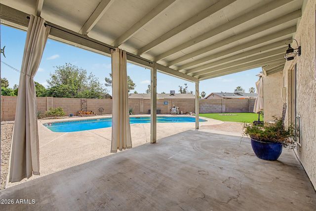 4831 S ROBERTS Road, Tempe, AZ 85282