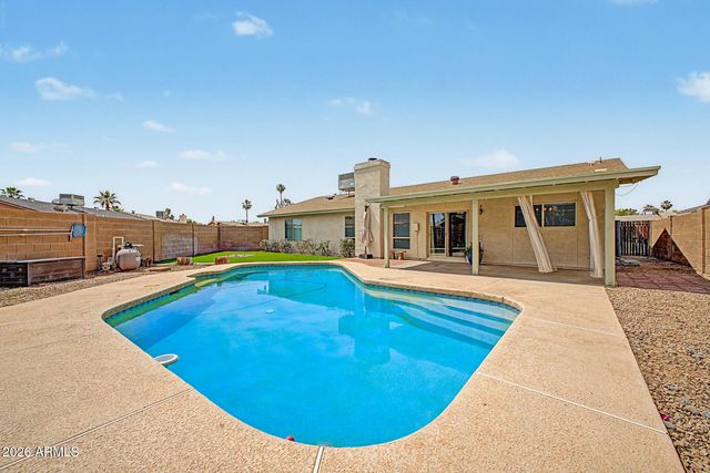 4831 S ROBERTS Road, Tempe, AZ 85282