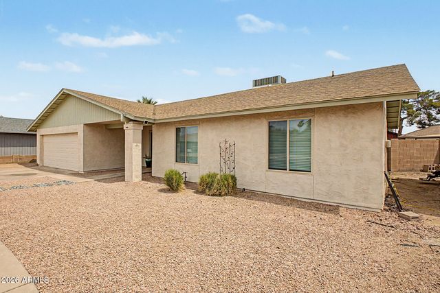 4831 S ROBERTS Road, Tempe, AZ 85282
