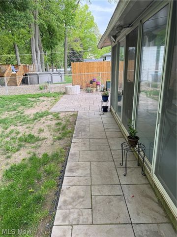 4291 Brendan Lane, North Olmsted, OH 44070