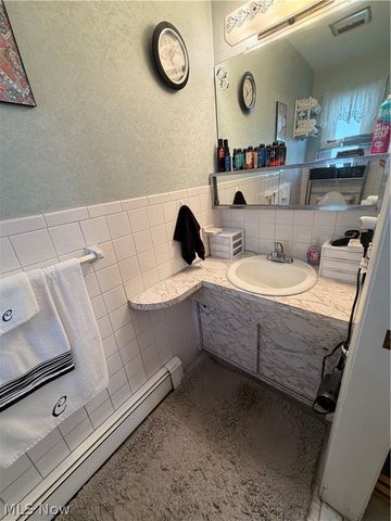 4291 Brendan Lane, North Olmsted, OH 44070