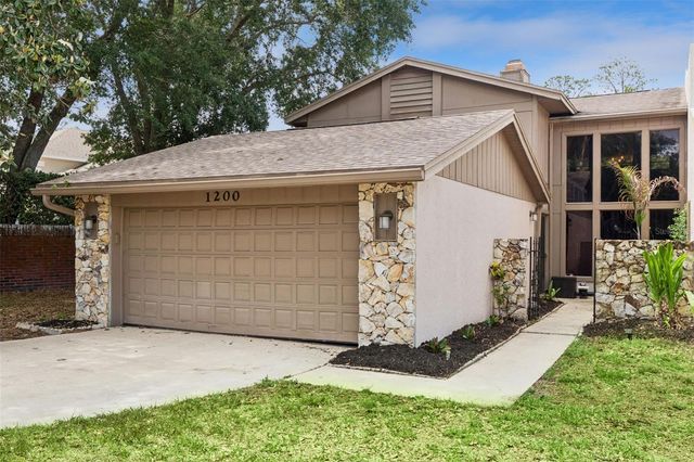 1200 ROYAL OAK DRIVE, Winter Springs, FL 32708