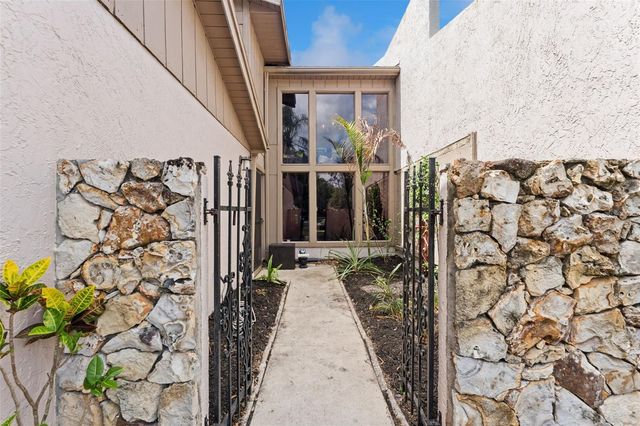 1200 ROYAL OAK DRIVE, Winter Springs, FL 32708