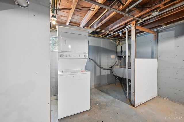 5032 Willnet Drive, Cincinnati, OH 45238