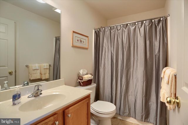 6133 TERRY DAVIS CT, Harrisburg, PA 17111