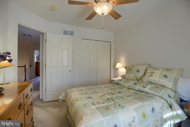 6133 TERRY DAVIS CT, Harrisburg, PA 17111