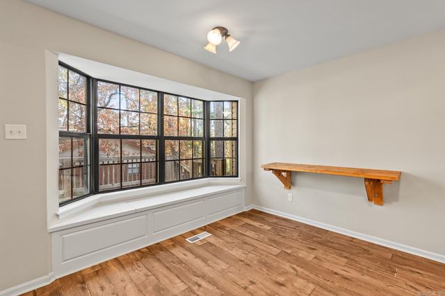 2 Forest Maple Court, Little Rock, AR 72223