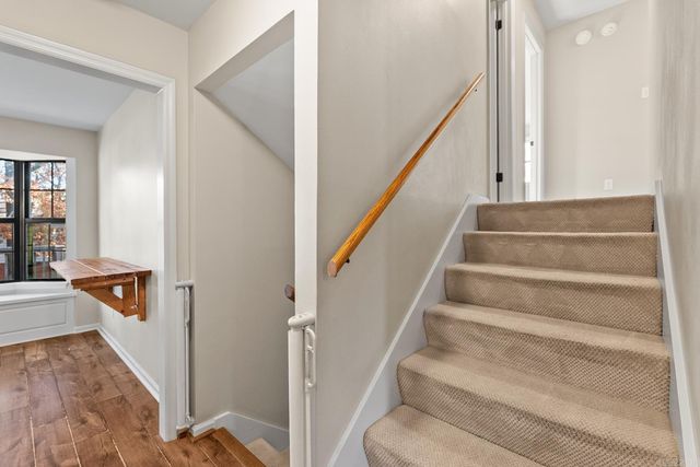 2 Forest Maple Court, Little Rock, AR 72223