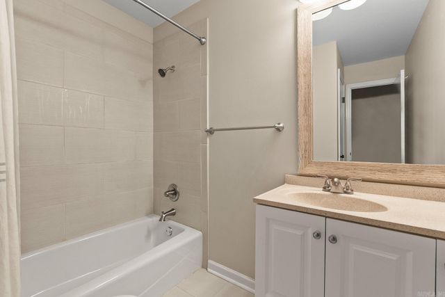 2 Forest Maple Court, Little Rock, AR 72223