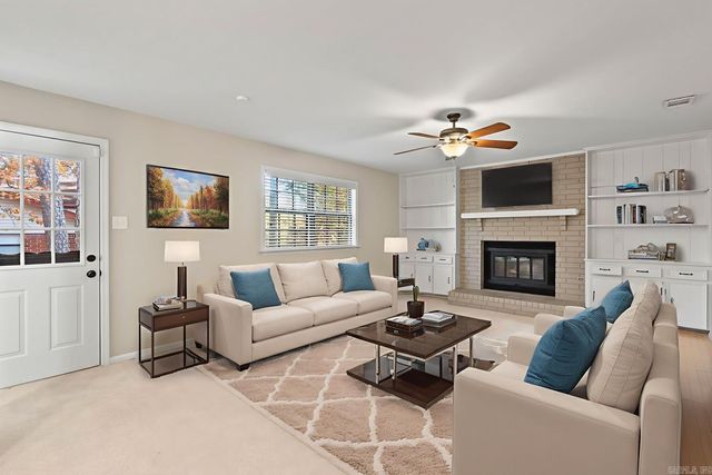 2 Forest Maple Court, Little Rock, AR 72223