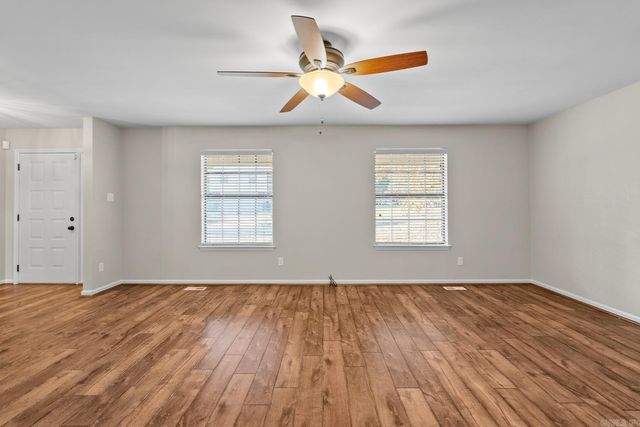 2 Forest Maple Court, Little Rock, AR 72223