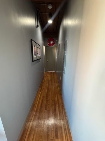 146 Court Street 408, Brockton, MA 02302