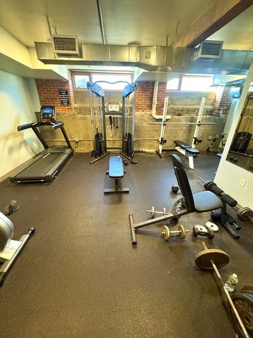 146 Court Street 408, Brockton, MA 02302