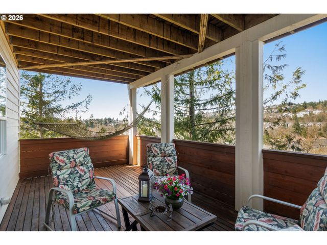 9625 Nw FLEISCHNER St, Portland, OR 97229