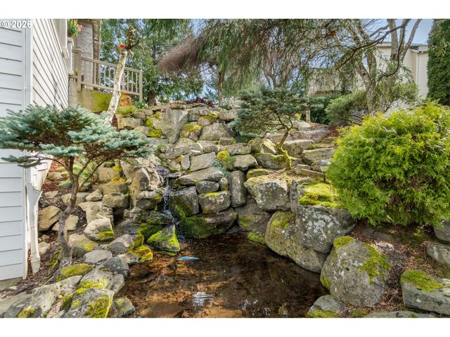 9625 Nw FLEISCHNER St, Portland, OR 97229