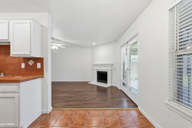 2910 Chisholm Trail, Corinth, TX 76210