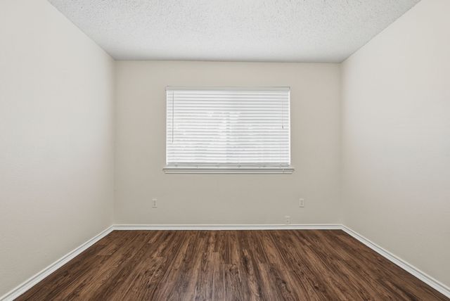 2910 Chisholm Trail, Corinth, TX 76210