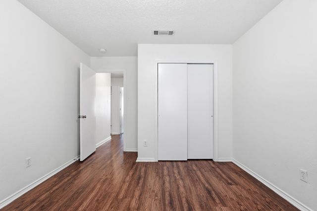 2910 Chisholm Trail, Corinth, TX 76210