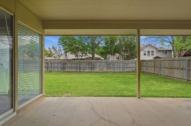 2910 Chisholm Trail, Corinth, TX 76210