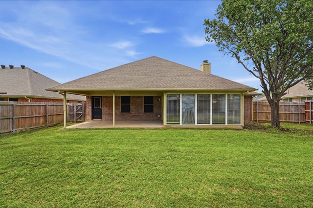 2910 Chisholm Trail, Corinth, TX 76210