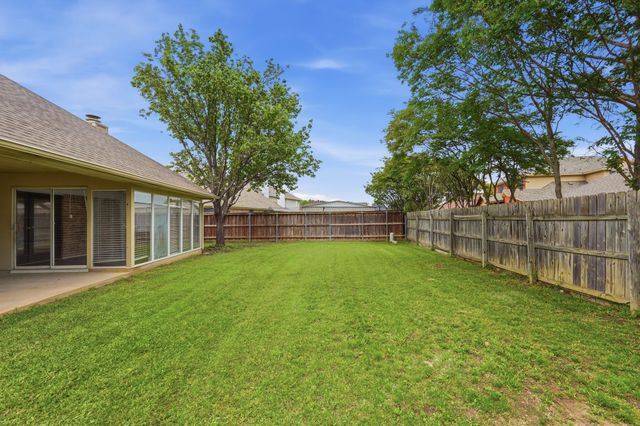 2910 Chisholm Trail, Corinth, TX 76210